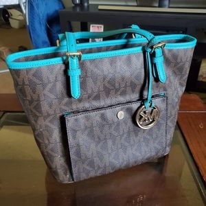 Mk tote